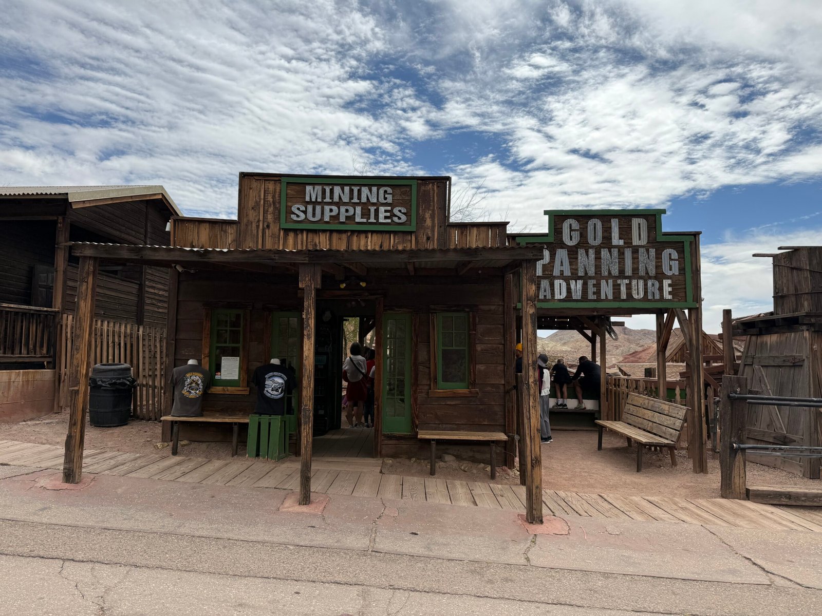 Gold panning at Calico